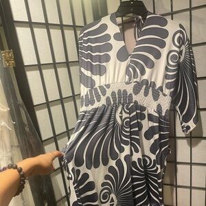 Women's floral dress/shorts with pockets